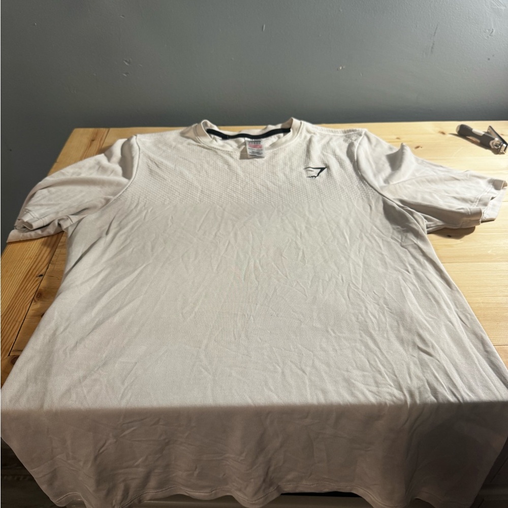 Gymshark White Short Sleeve Performance Crew Shirt - Picture 3 of 7